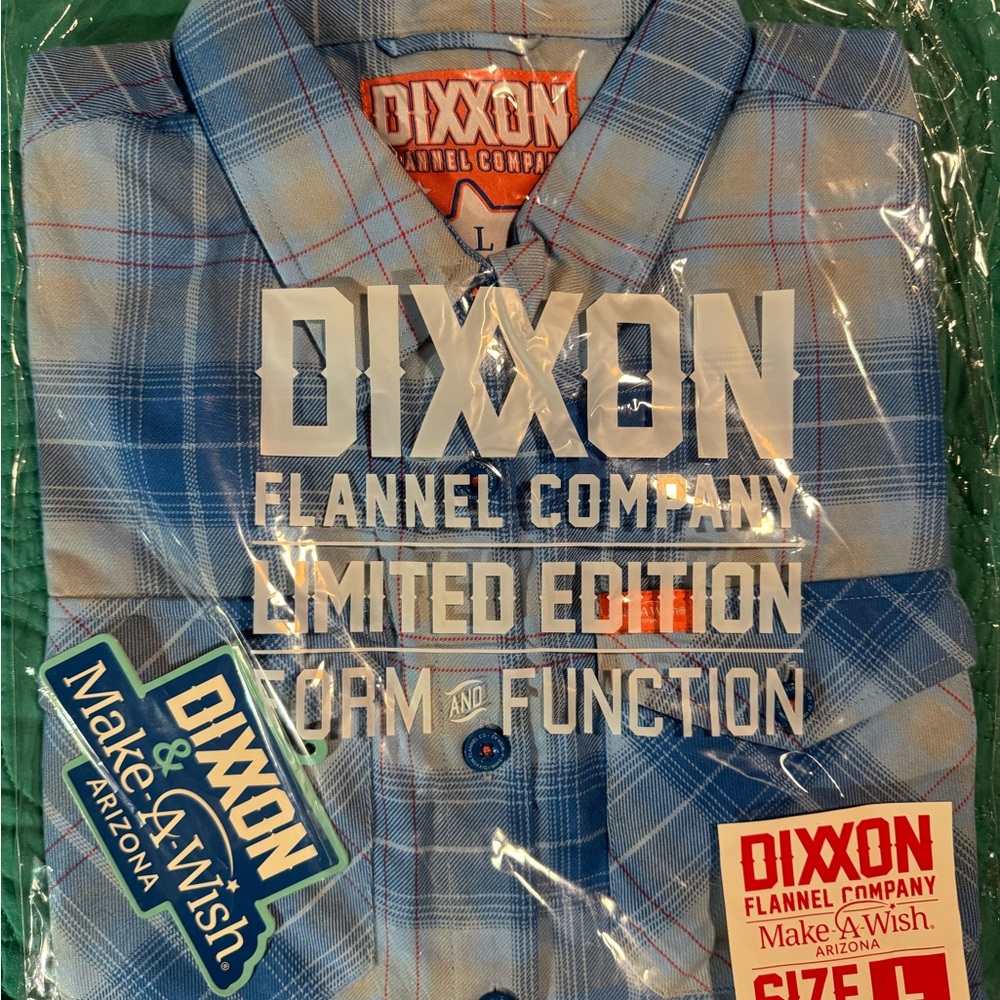 DIXXON Limited Edition Blue Plaid Women's Button Down Shirt NEW IN BAG